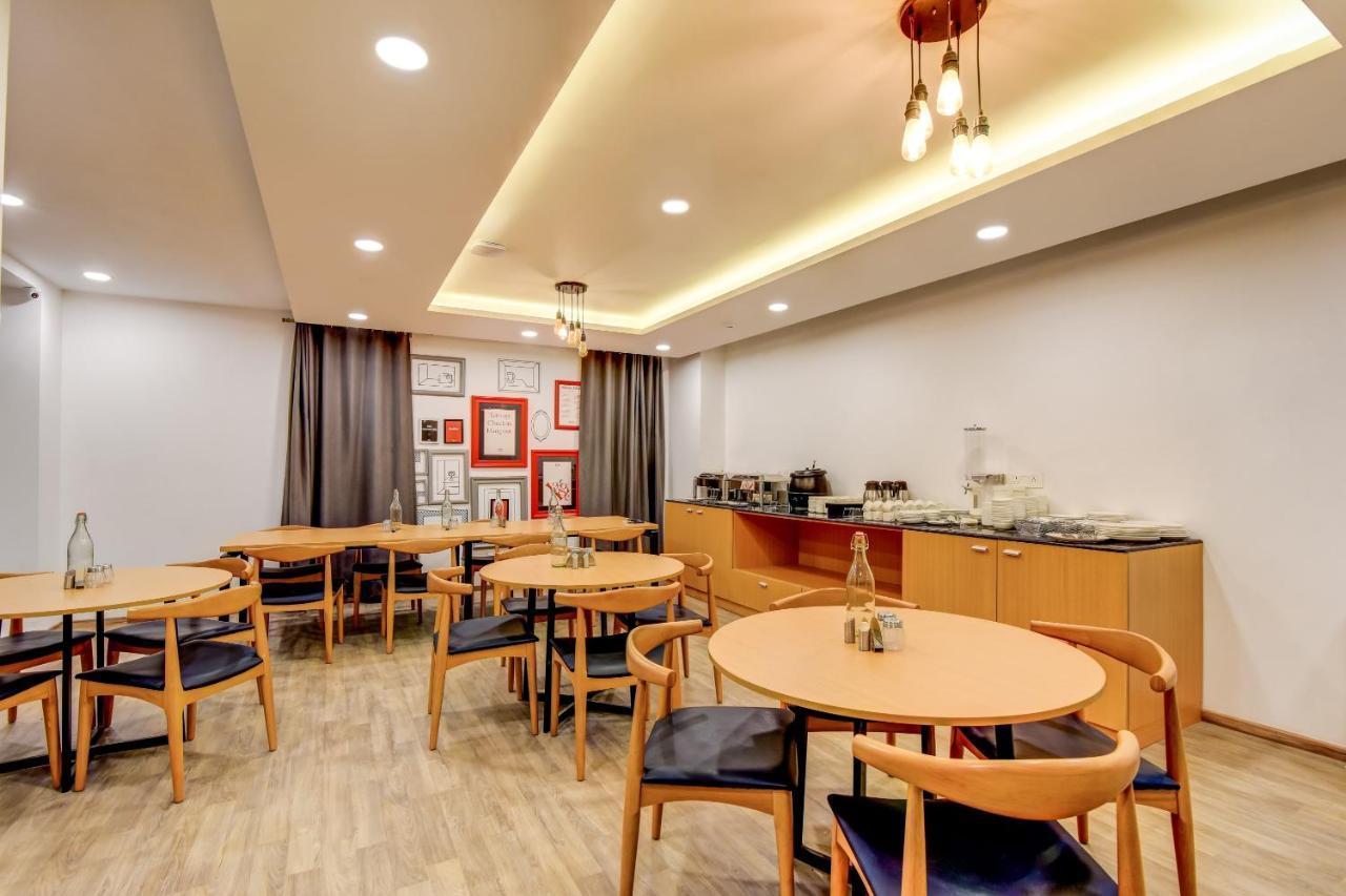 Oyo Townhouse 115 Patel Nagar Hotel New Delhi Eksteriør billede